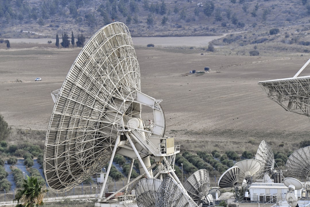 How We Trace a Flash to Its Home (Image Credits: Unsplash)