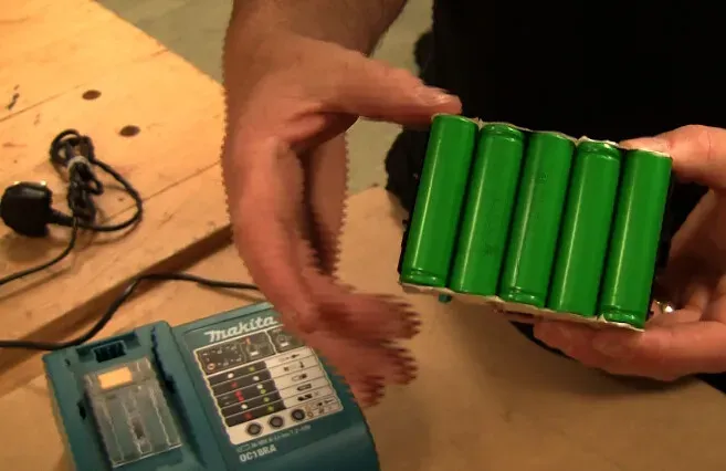 4. New Battery and Energy Tech That Changes How You Power Your Life (toolstop, Flickr, CC BY 2.0)
