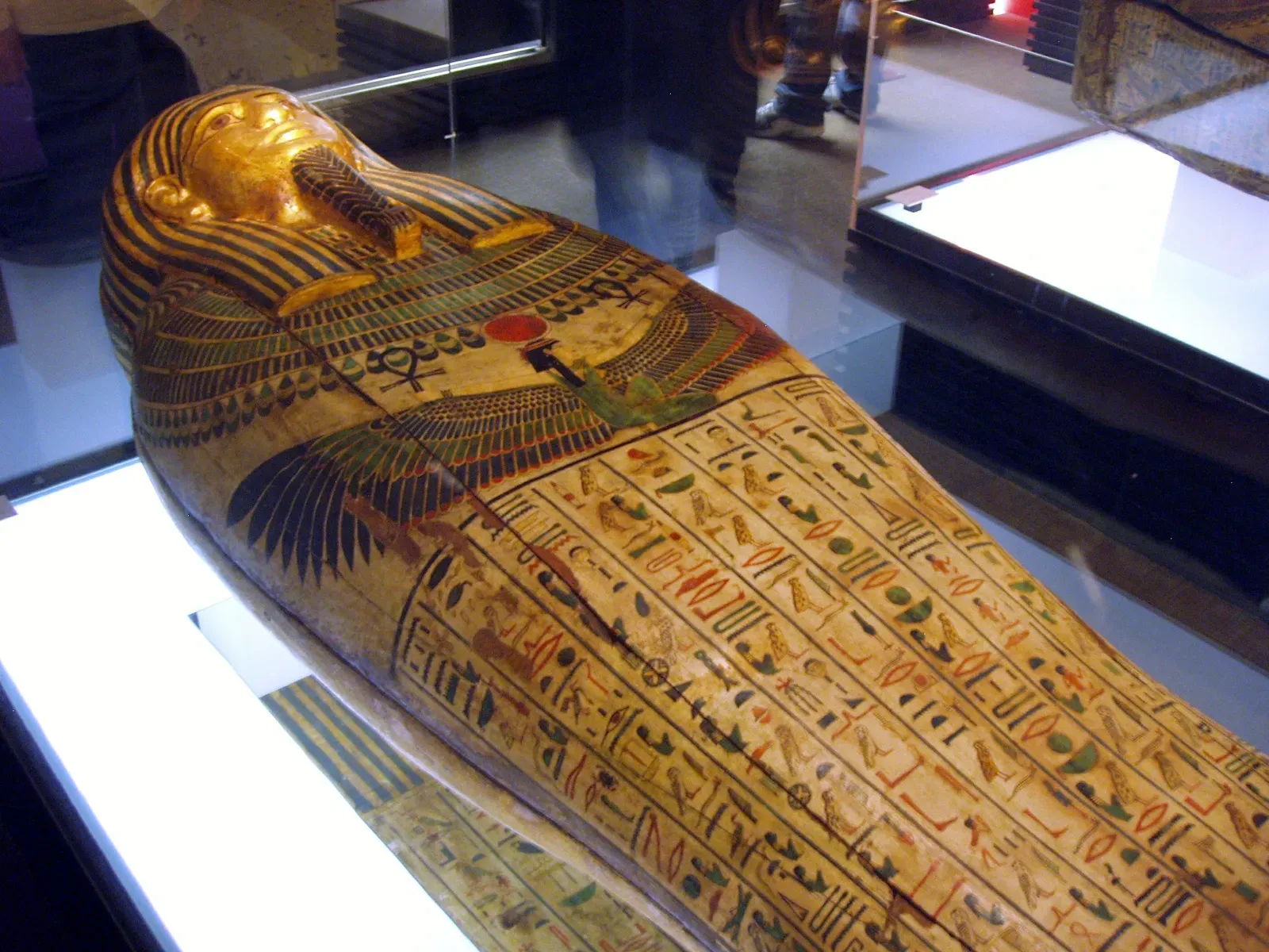 The Black Goo in Royal Tombs That Was Not Just Pitch (PC260295, CC BY-SA 2.0)