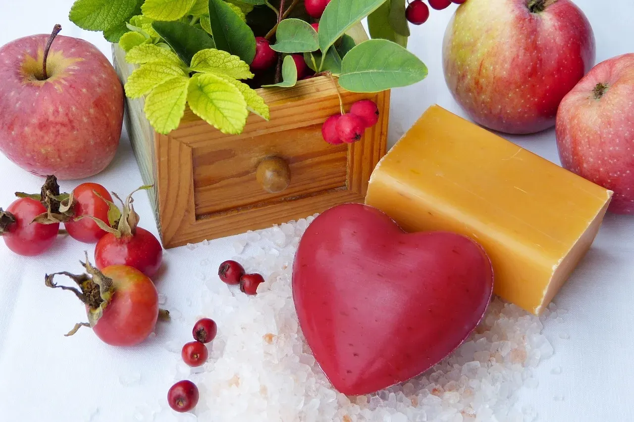 Fruity Body Washes and Soaps (Image Credits: Pixabay)