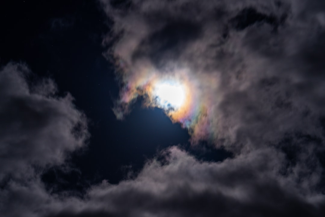 Beyond Daytime: Lunar Fire Rainbows (Image Credits: Unsplash)