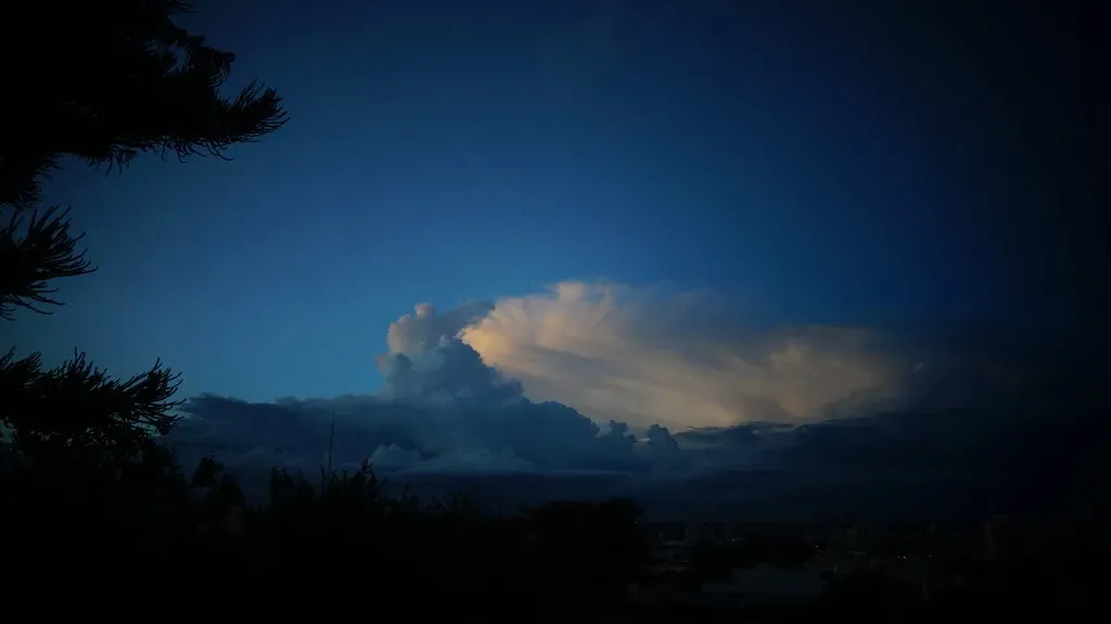 Conclusion: A Restless, Unfinished Sky (Image Credits: Flickr)