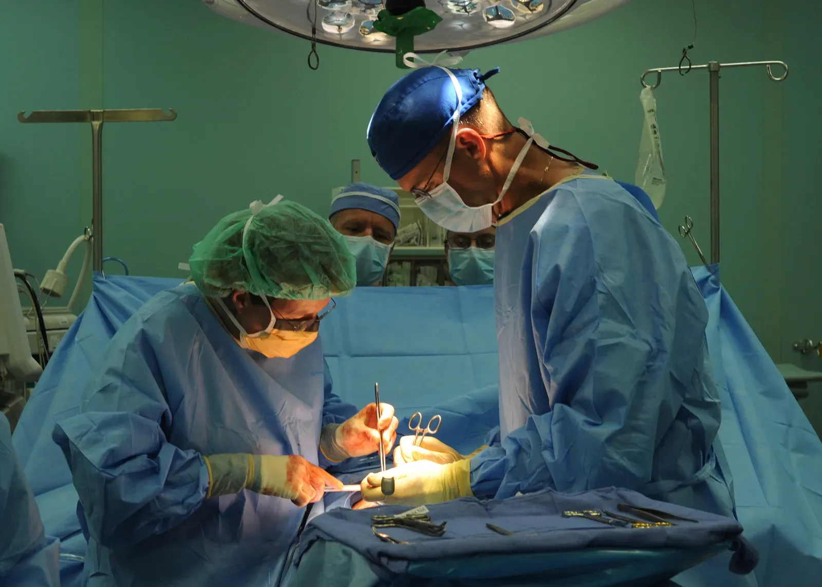 What Happens When Your Appendix Is Removed? (This image was released by the United States Navy with the ID 110427-N-NY820-294 (next).
This tag does not indicate the copyright status of the attached work. A normal copyright tag is still required. See Commons:Licensing.العربية ∙ বাংলা ∙
Bahaso Jambi ∙
Deutsch ∙ Deutsch (Sie-Form) ∙ English ∙ español ∙ euskara ∙ فارسی ∙ français ∙ italiano ∙ 日本語 ∙ 한국어 ∙ македонски ∙ മലയാളം ∙ Plattdüütsch ∙ Nederlands ∙ polski ∙ پښتو ∙ português ∙ русский ∙ slovenščina ∙ svenska ∙ Türkçe ∙ українська ∙ 简体中文 ∙ 繁體中文 ∙ +/−, Public domain)
