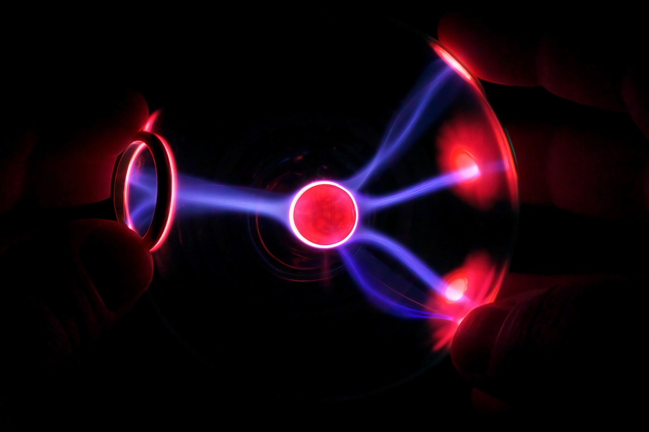 Electromagnetic Knots and Plasma Vortices (Image Credits: Pixabay)