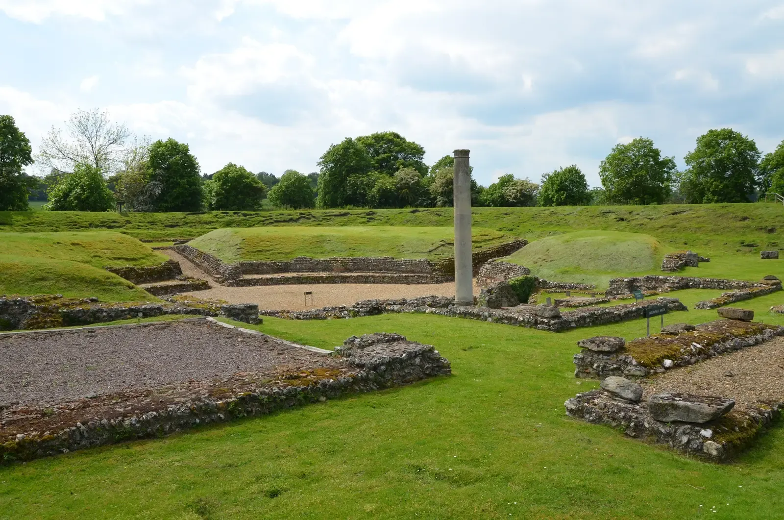 #13 - Verulamium: The Roman Town That Got One Chance (The Roman Theatre at Verulamium, St Albans, CC BY-SA 2.0)