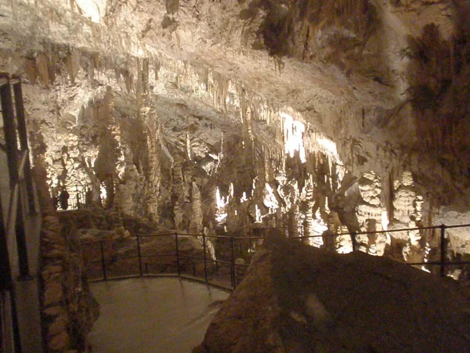 The Karst Cave Systems of Southeast Asia (Postojna Cave, CC BY-SA 2.0)