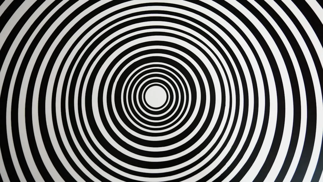 6. Concentric Circles and “Target” Symbols: Mapping Space Without Words (Image Credits: Unsplash)