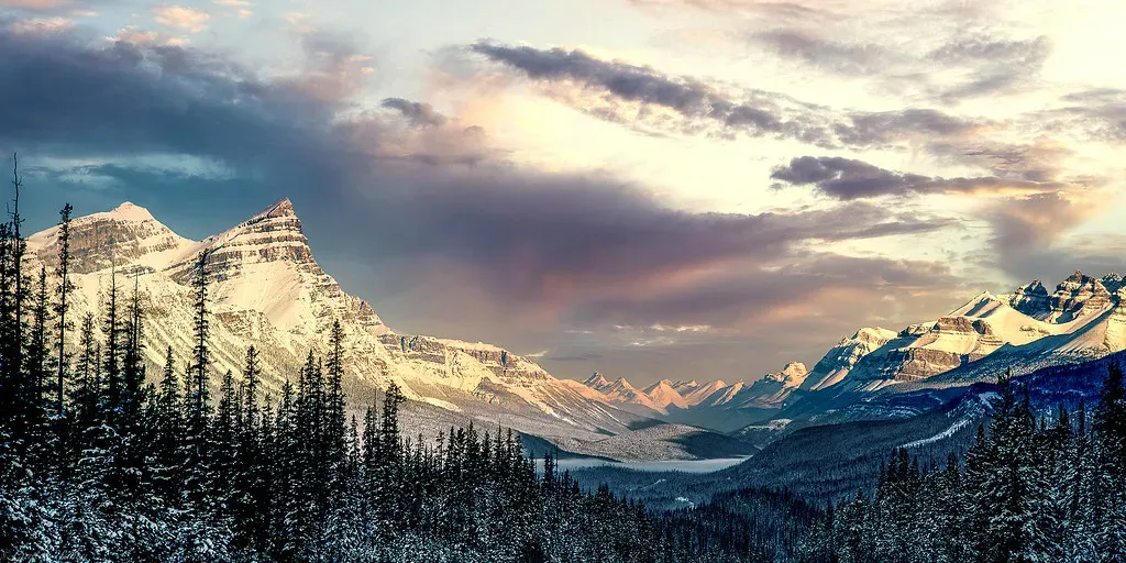 Rocky Mountains: When Continents Collided and Crumpled (GLYancy, Flickr, CC BY 2.0)