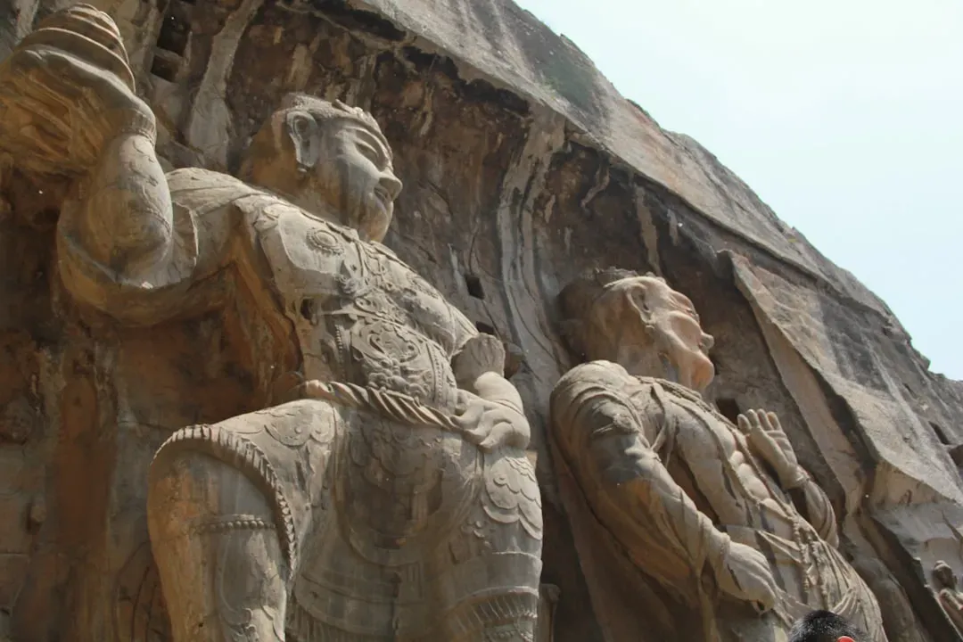 The Science of the “Fallen Ones”: Genetics, Anomalies, and the Edges of Humanity (Image Credits: Unsplash)