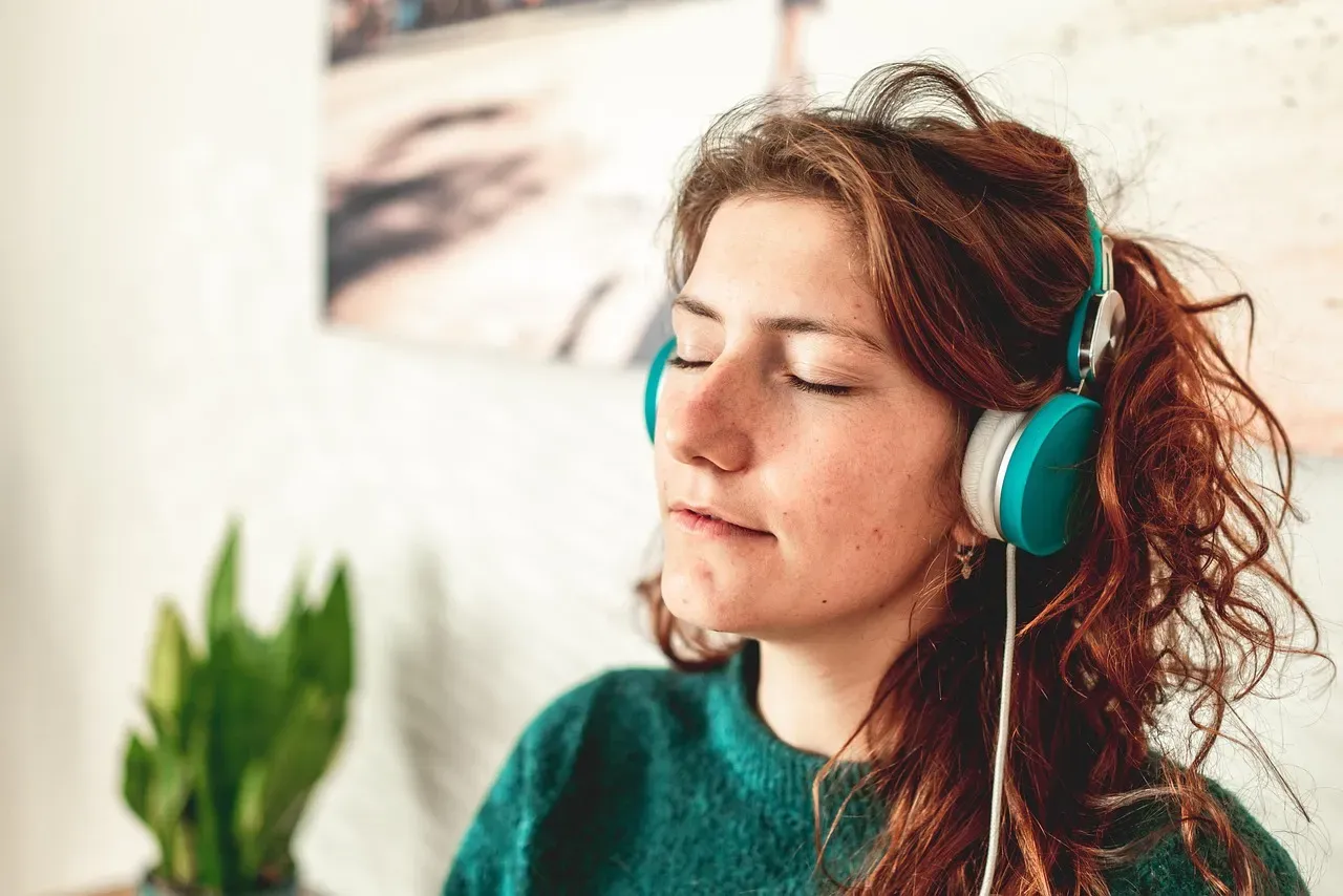 The Scientific Name For Your Music Chills: Frisson (Image Credits: Pixabay)