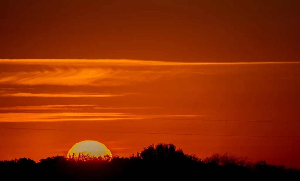 The Sun: A Relatively Average Star With an Extraordinary Role (Corey Leopold, Flickr, CC BY 2.0)