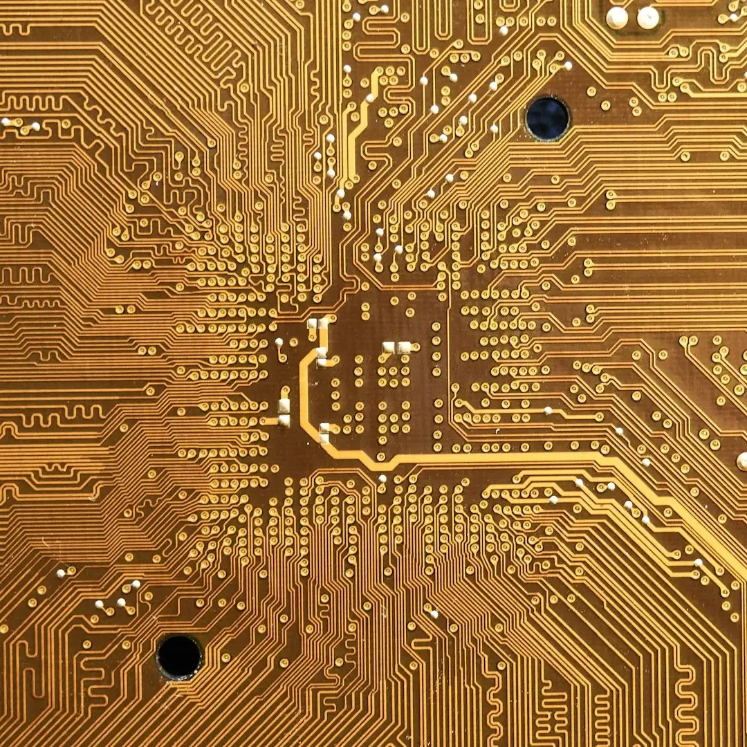 11. Quantum Computing Uses Superposition and Entanglement as Resources (Image Credits: Unsplash)