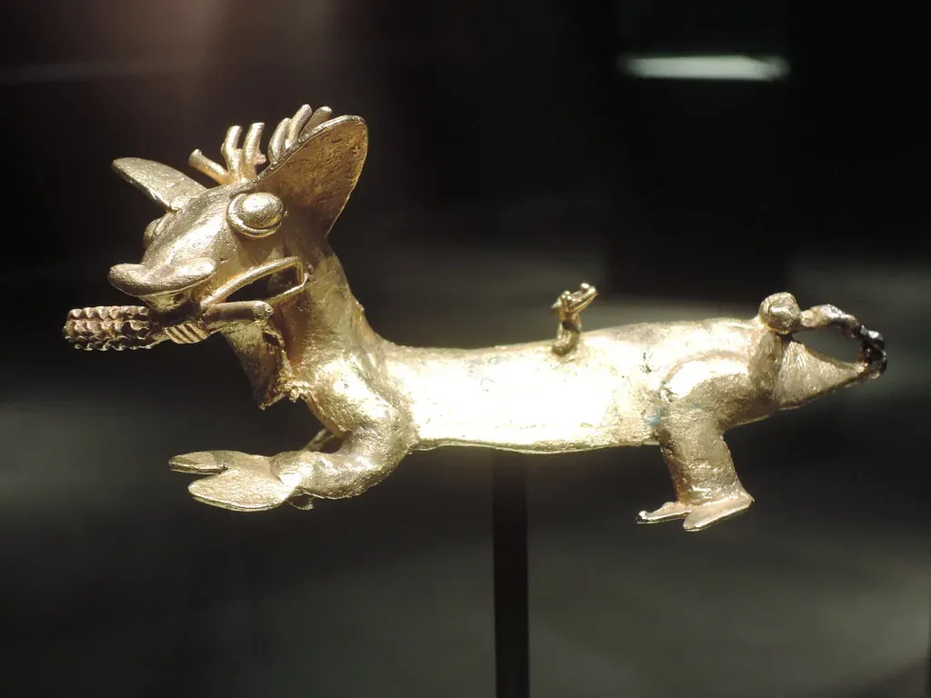 7. The Pre-Columbian Gold Ornament Lost on a "Temporary" Loan (Juhele_CZ, Flickr, CC BY-SA 2.0)