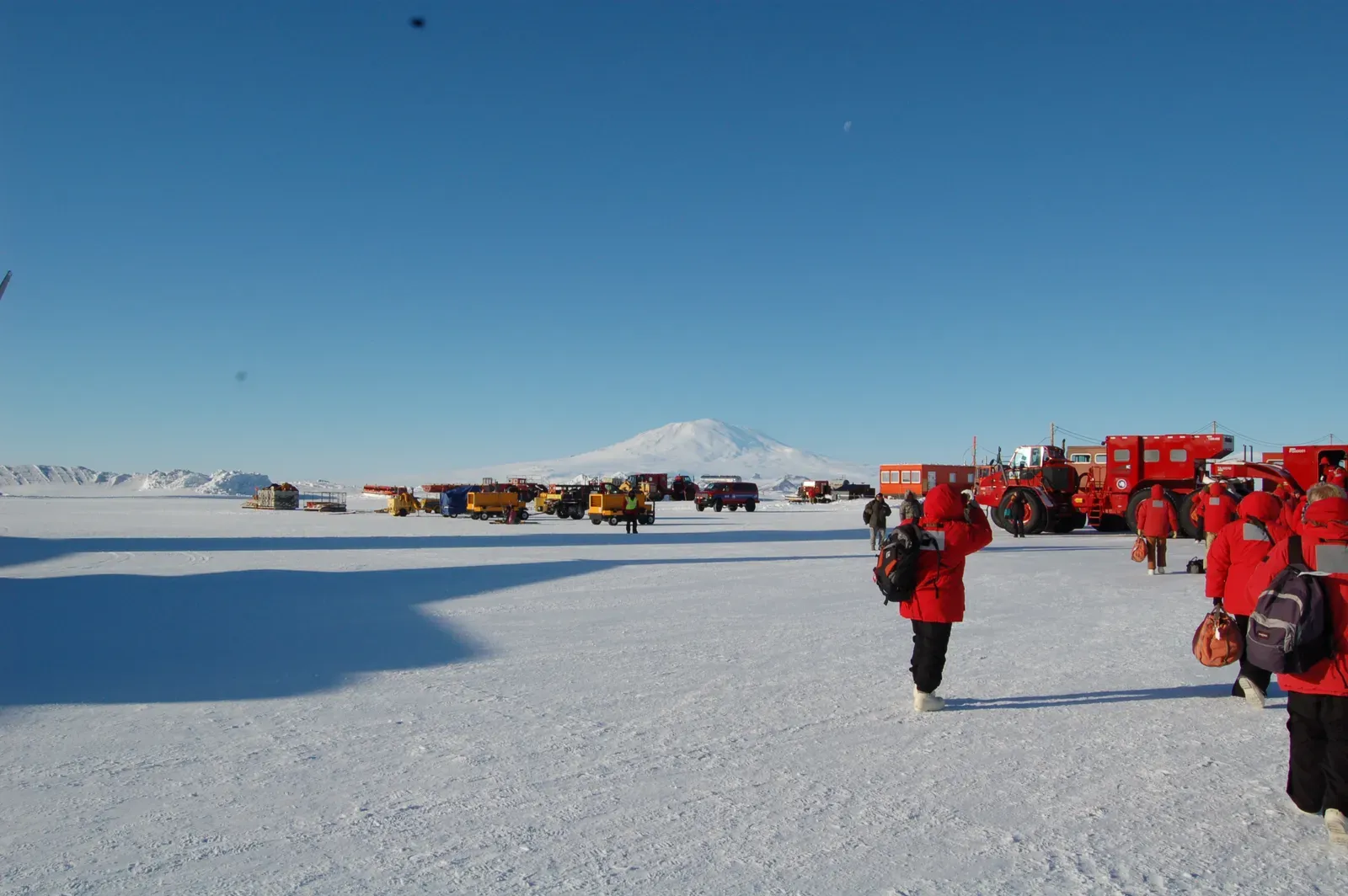 The Nanosphere Breakthrough That Changed Everything (Antarctic Limo-Service, CC BY 3.0 de)