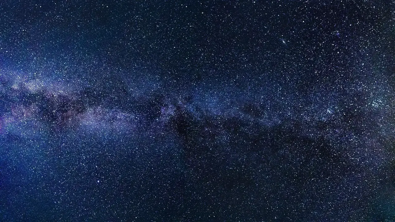 What This Ancient Sky Tells You About Your Place in the Universe (Image Credits: Pixabay)
