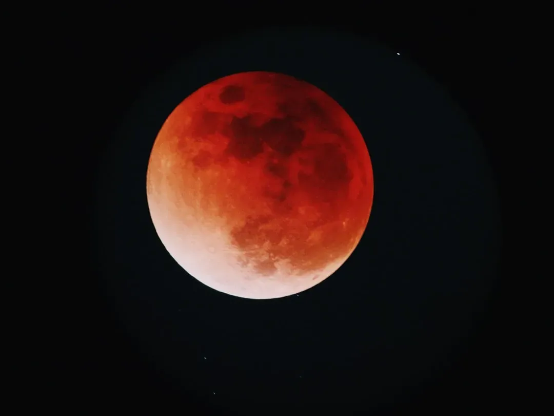 Lunar Eclipse with Unusually Deep Color (Image Credits: Unsplash)