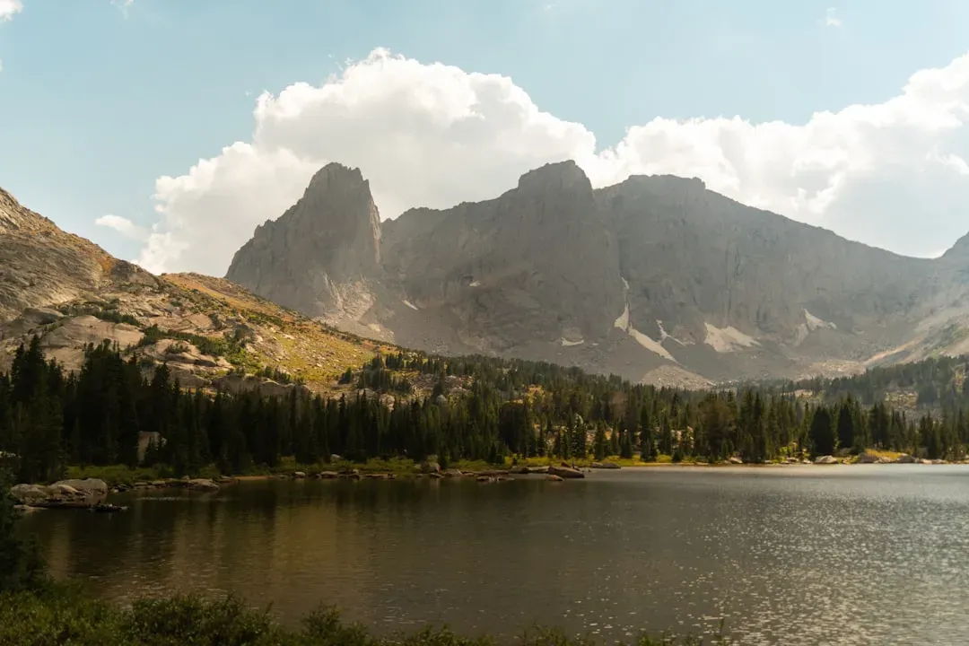 6. Wind River Range, Wyoming - Rivaling the Tetons With Zero Crowds (Image Credits: Unsplash)