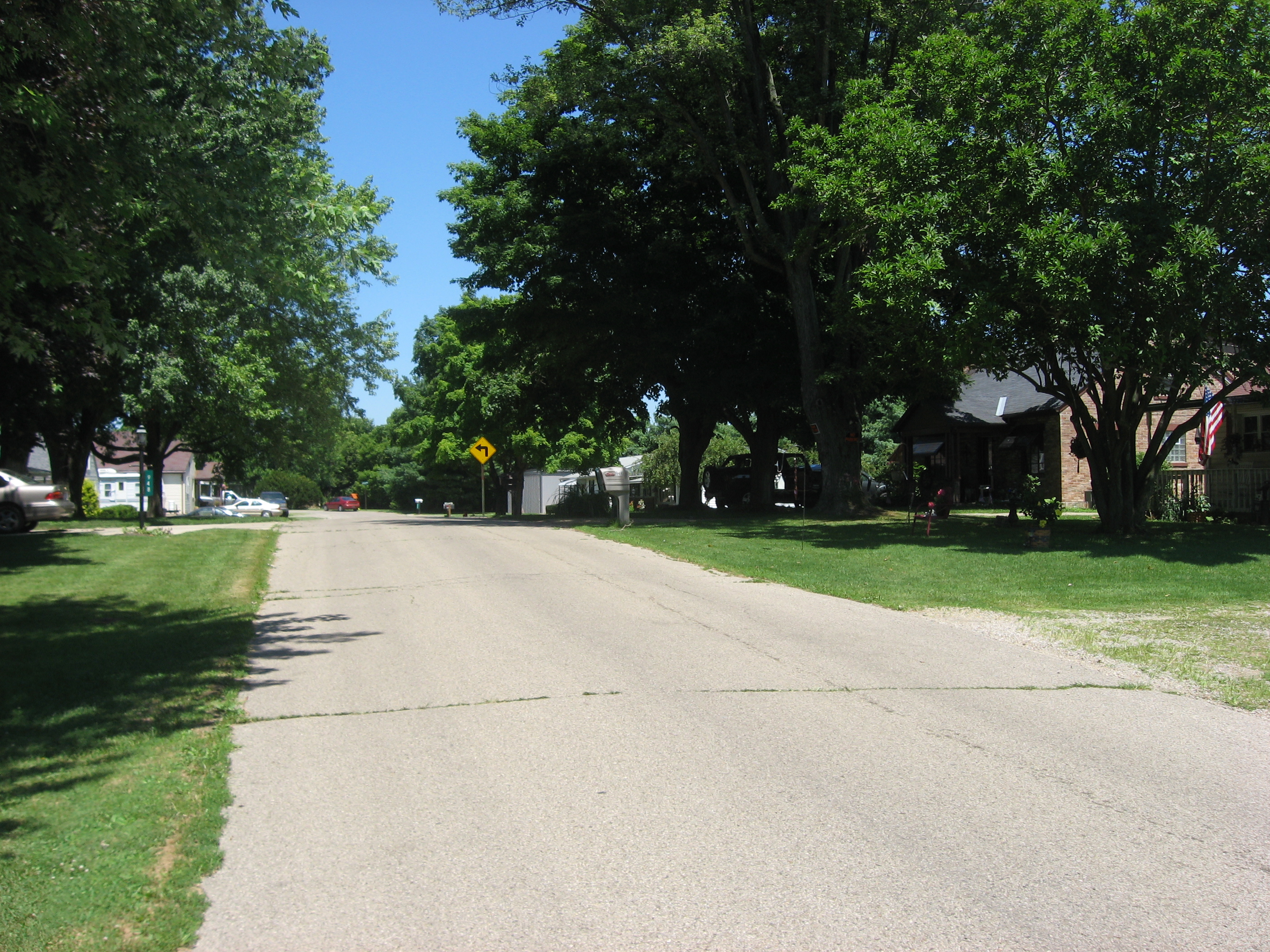 The Hidden Clues (Image Credits: Wikimedia)