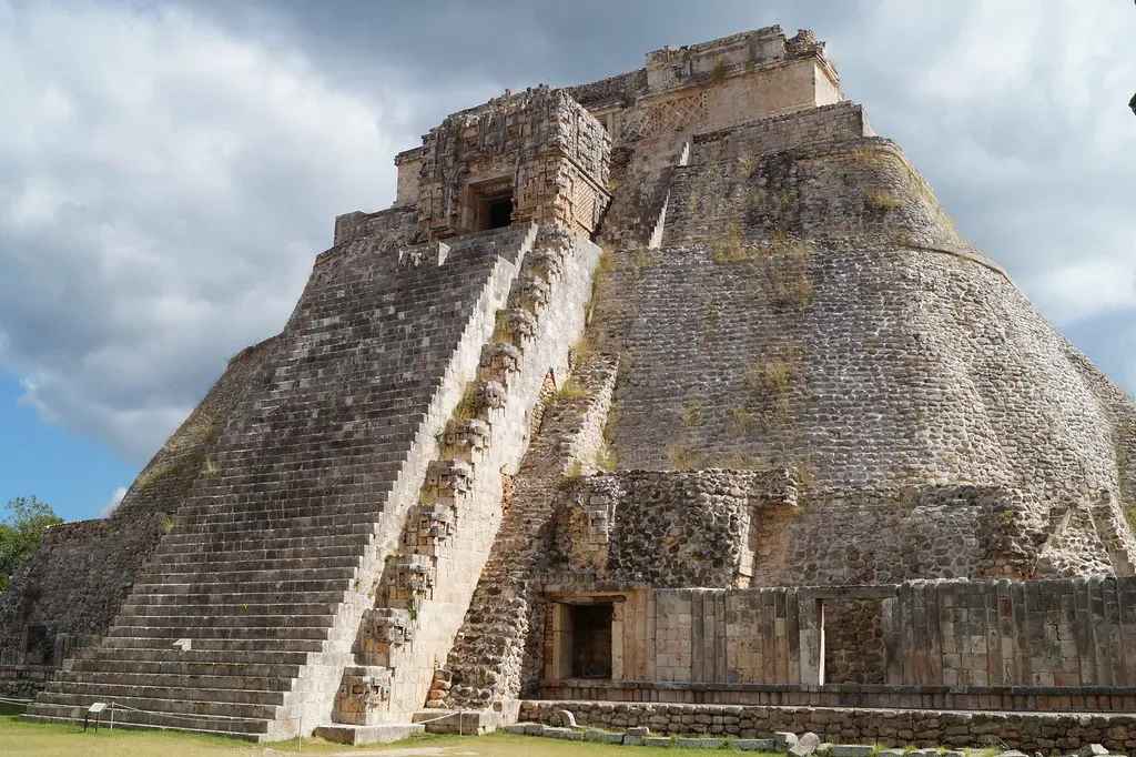 What We’ve Actually Lost: Skills, Not Secret Tech (Niek van Son, Flickr, CC BY 2.0)