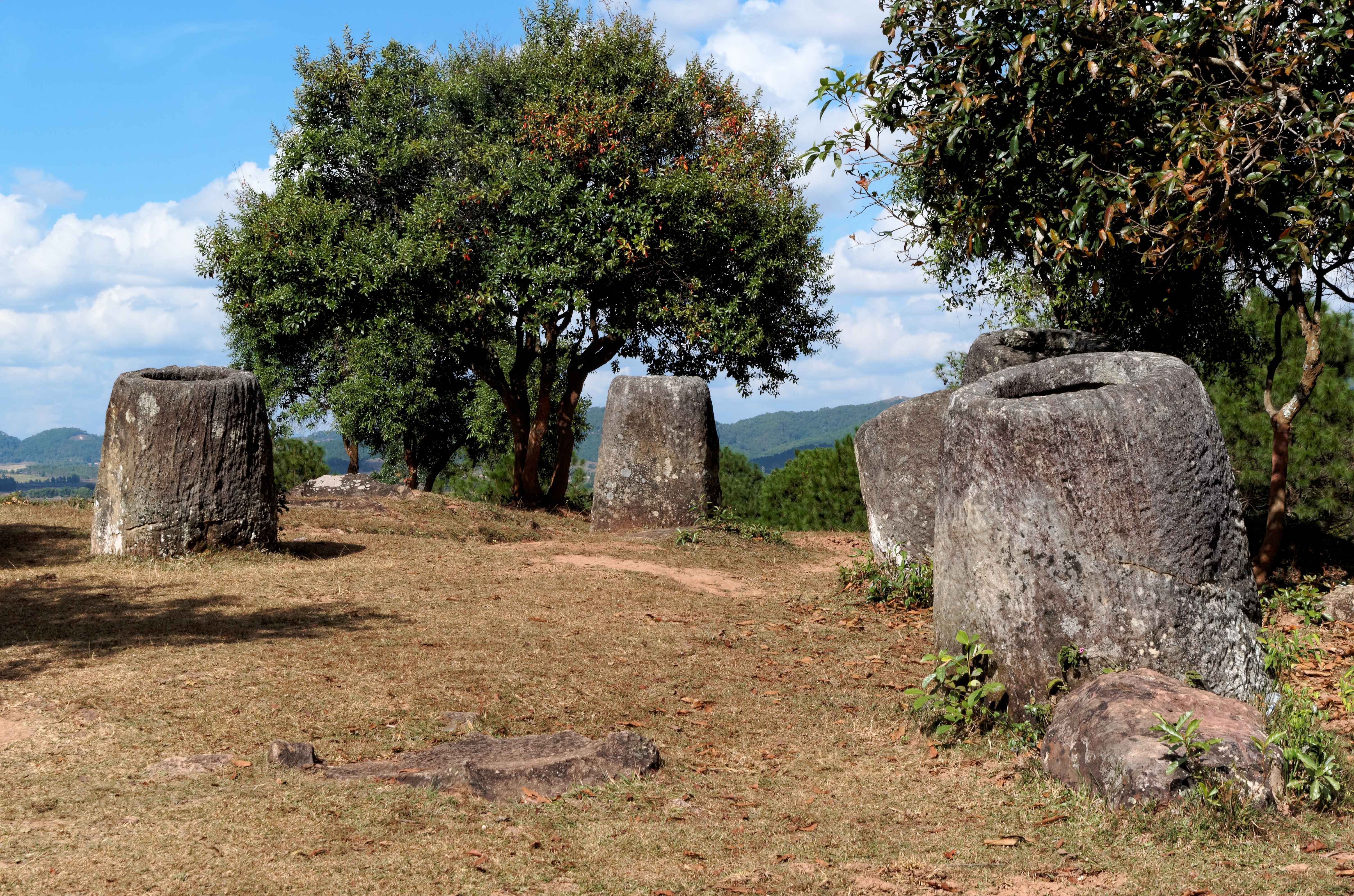 The Plain of Jars: Laos' Mysterious Burial Ground (Image Credits: Wikimedia)