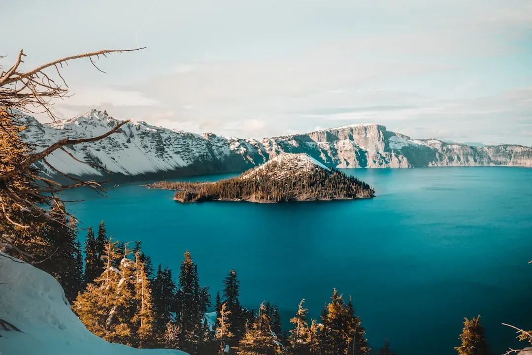 10. Crater Lake, Oregon – A Collapsed Volcano Filled with Pure Water (Image Credits: Unsplash)