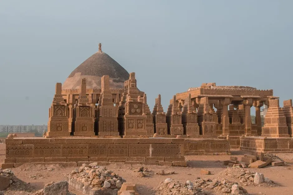 Leukaspis and the Coastal Tombs: Where the Golden Tongues Appear (Image Credits: Pexels)