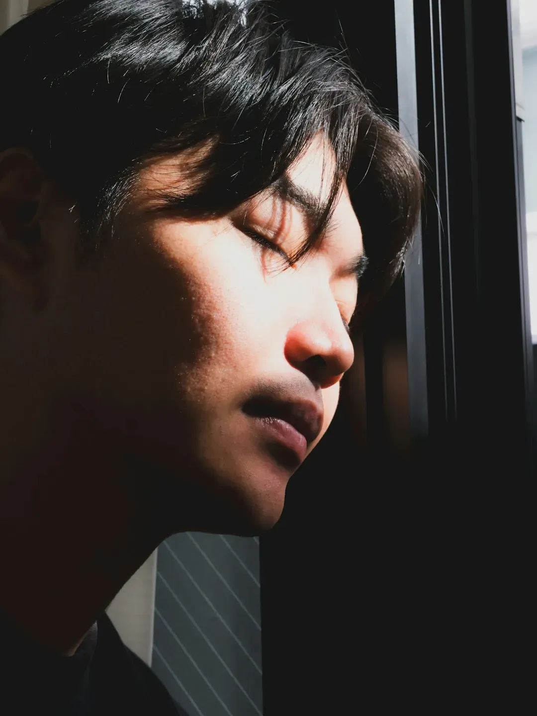 Emotions in the Dark: How Sleep Reshapes Our Inner Life (Image Credits: Unsplash)