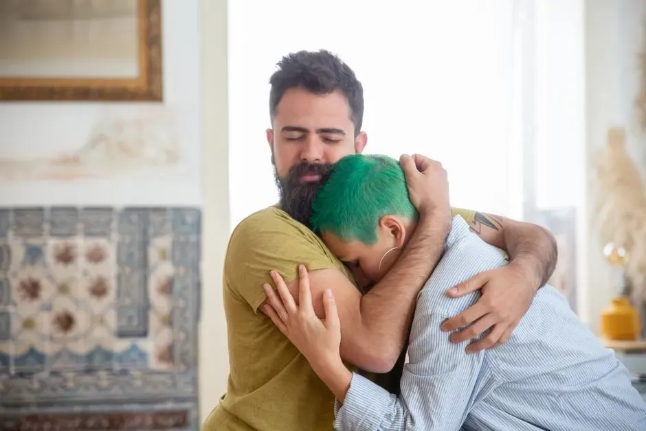 Love, Attachment, and the Fear of Losing What We Care About (Image Credits: Pexels)