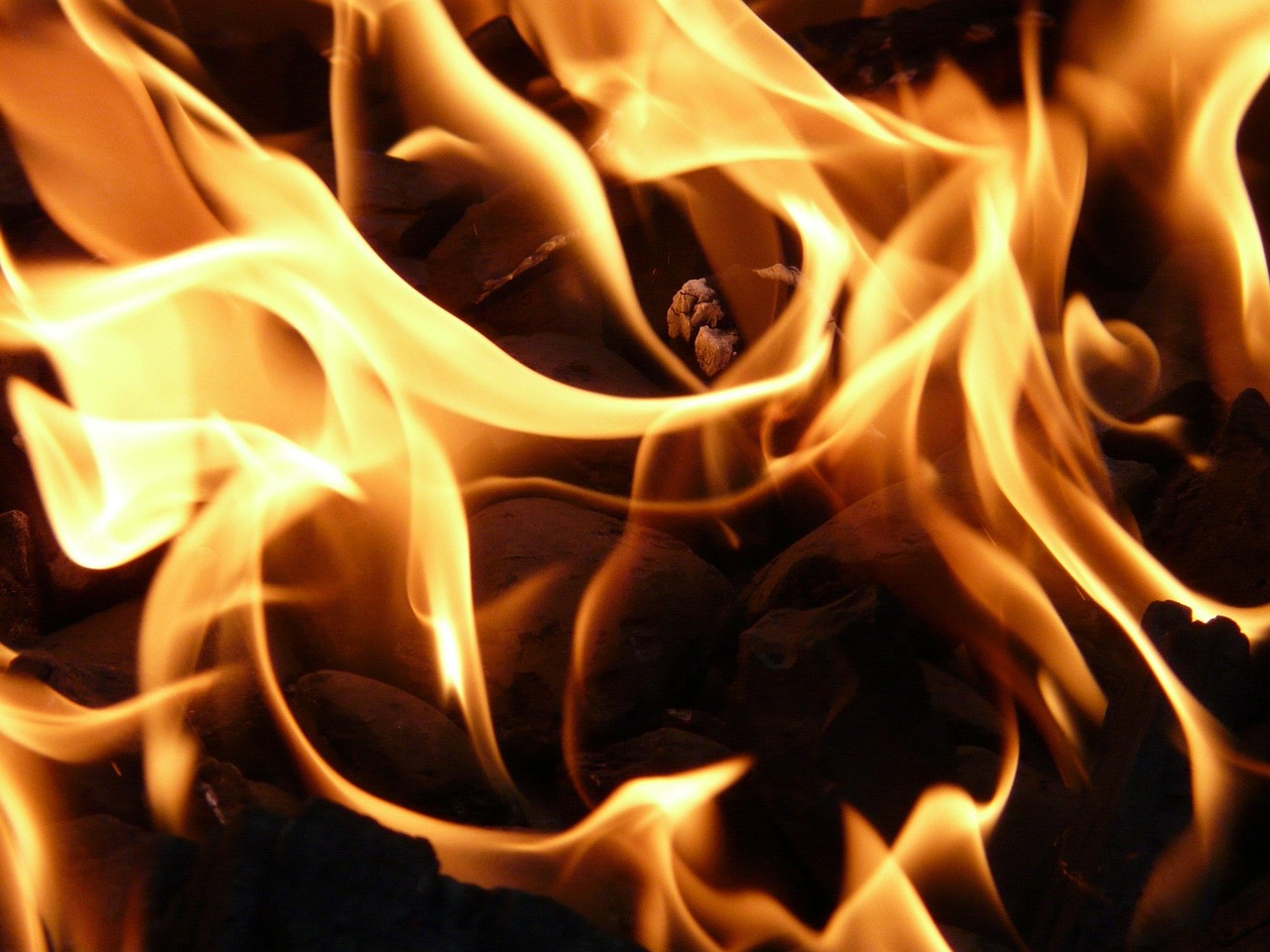 Spontaneous Human Combustion Defies Fire Safety (Image Credits: Pixabay)