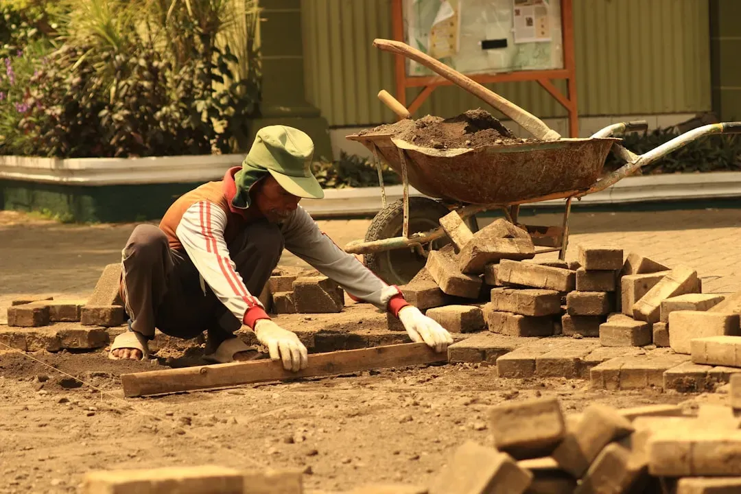 How Readers Can Engage With the Mysteries of the Past (Image Credits: Unsplash)