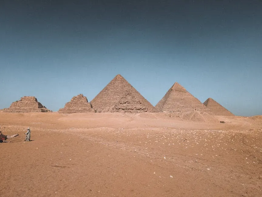 1. Ancient Egypt: The Great Pyramids and the Engineering That Defies Logic (Image Credits: Pexels)