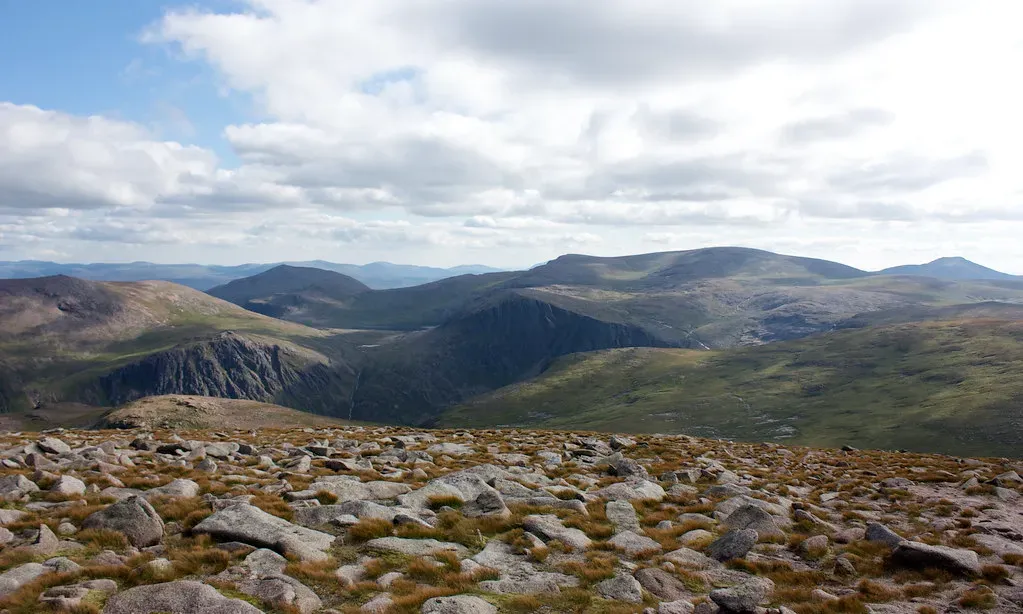 4. Ben Macdui, Scotland – The Mountain That Watches You Back (Nick Bramhall, Flickr, CC BY-SA 2.0)