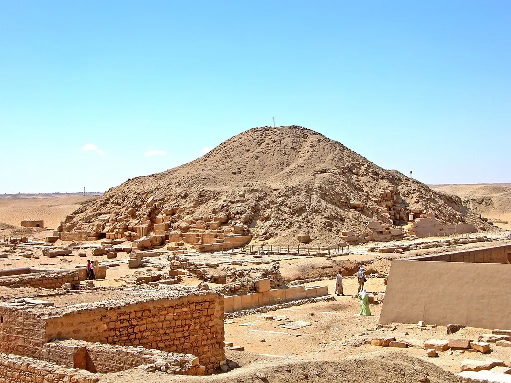 #8 - The Multi-Surface Locking Blocks of the Pyramid of Unas (dgjarvis10@gmail.com, Flickr, CC BY-SA 2.0)