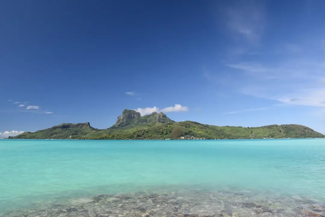 10. Remote Pacific Atolls – Where Days Blur into Tide and Sky (Image Credits: Unsplash)