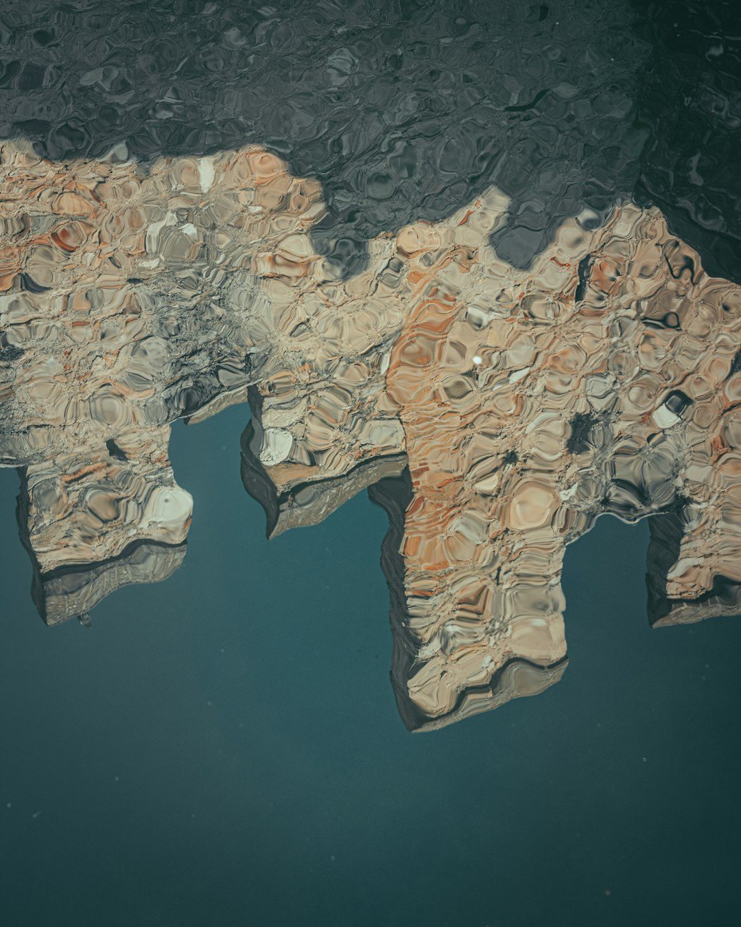 8. Global Perspectives: Why So Many Places Claim to Be Atlantis (Image Credits: Unsplash)