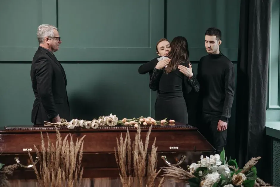 Death Awareness, Empathy, and the Way You Treat Others (Image Credits: Pexels)