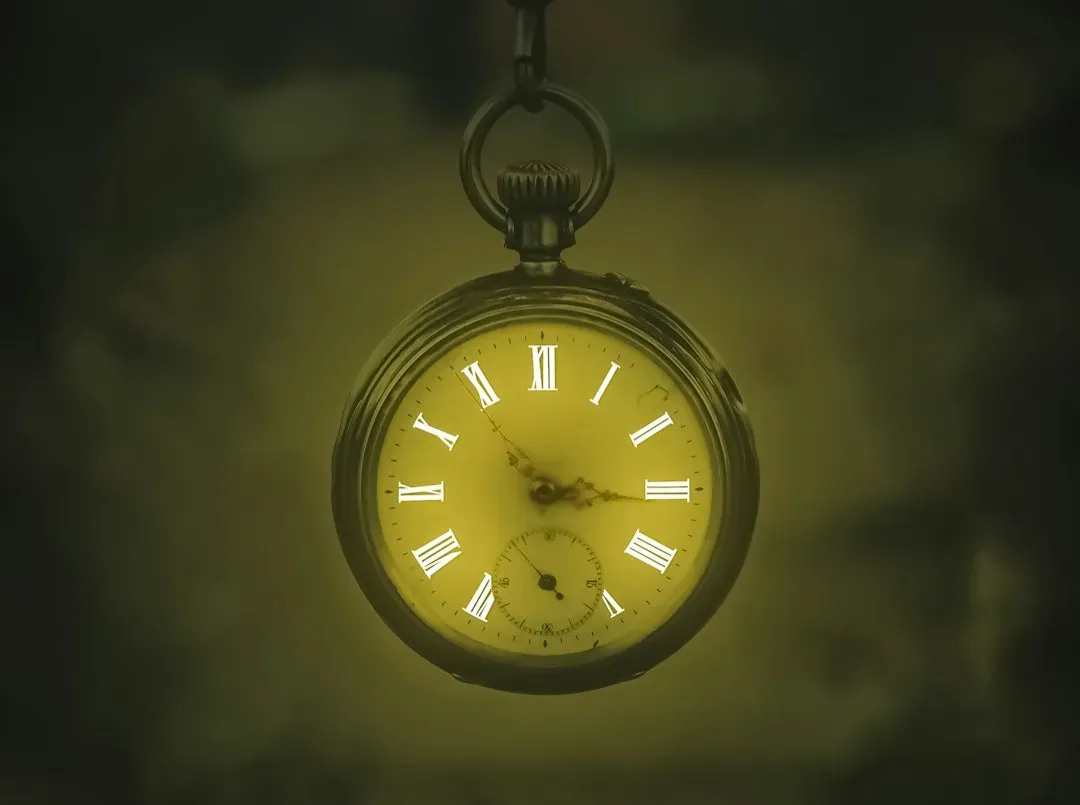 What Time Travel Paradoxes Tell Us About Reality (Image Credits: Unsplash)