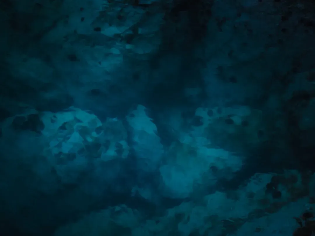 Extreme Conditions That Rewrite Your Limits (Image Credits: Unsplash)