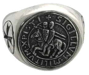 #4 - The Knights Templar "Treasure" Charms Built for Mystery Hunters (By Patricioros1, CC BY-SA 3.0)