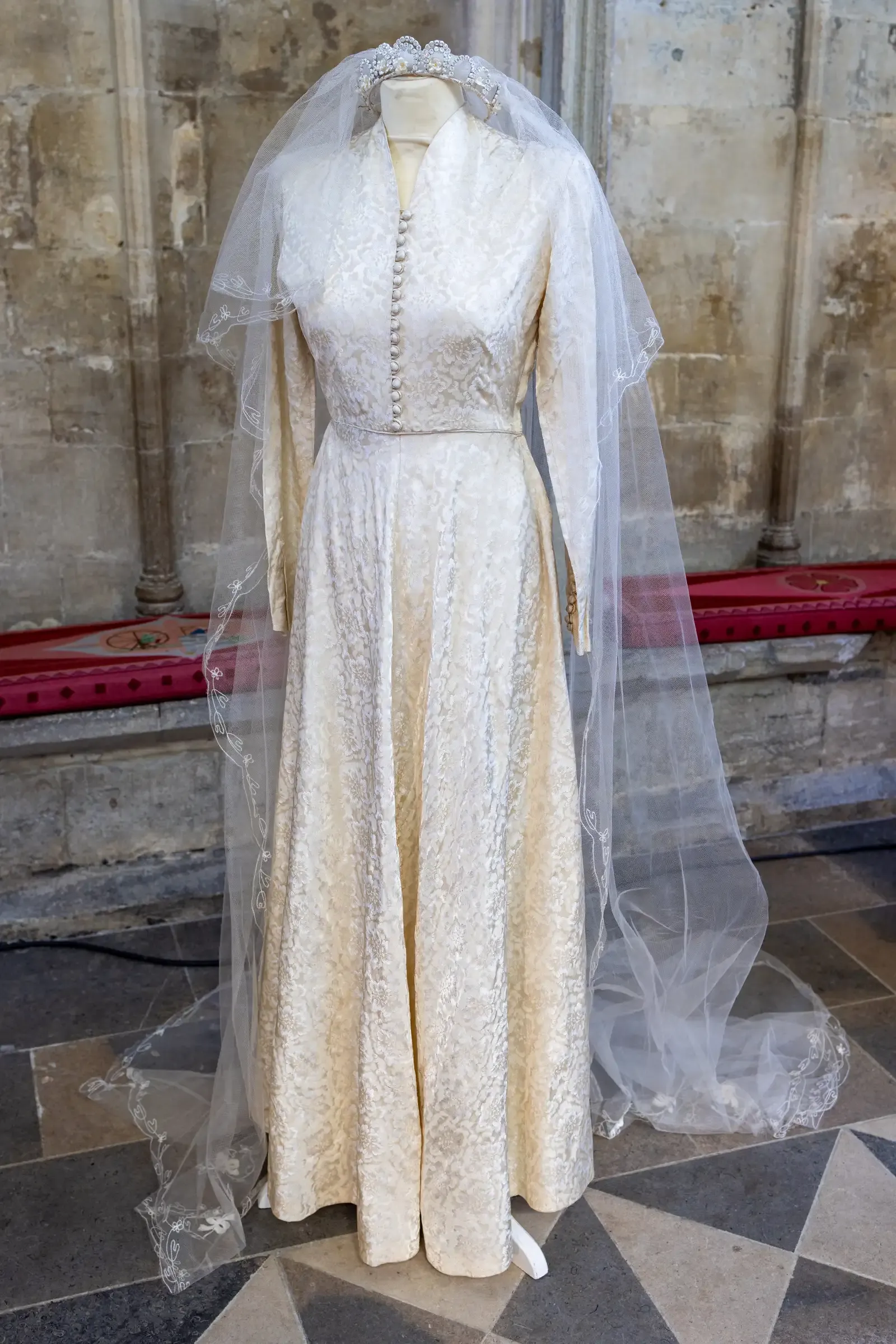 #13 - The "Too-Perfect" Celebrity Wedding Dress (By The wub, CC BY-SA 4.0)
