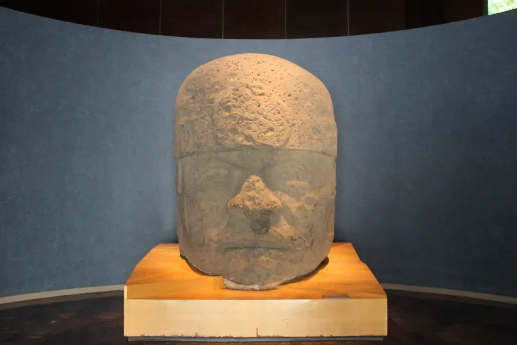 The Olmec: America’s First Great Enigma (Image Credits: Flickr)