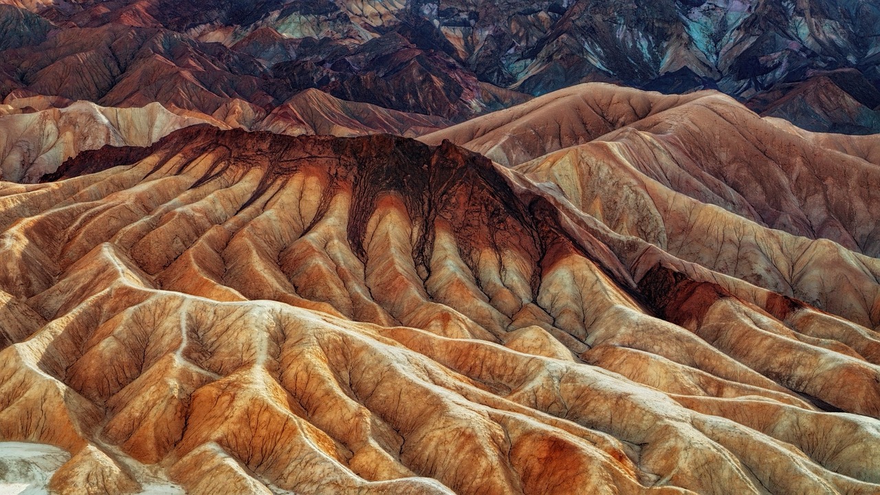 Death Valley National Park, California (Image Credits: Pixabay)