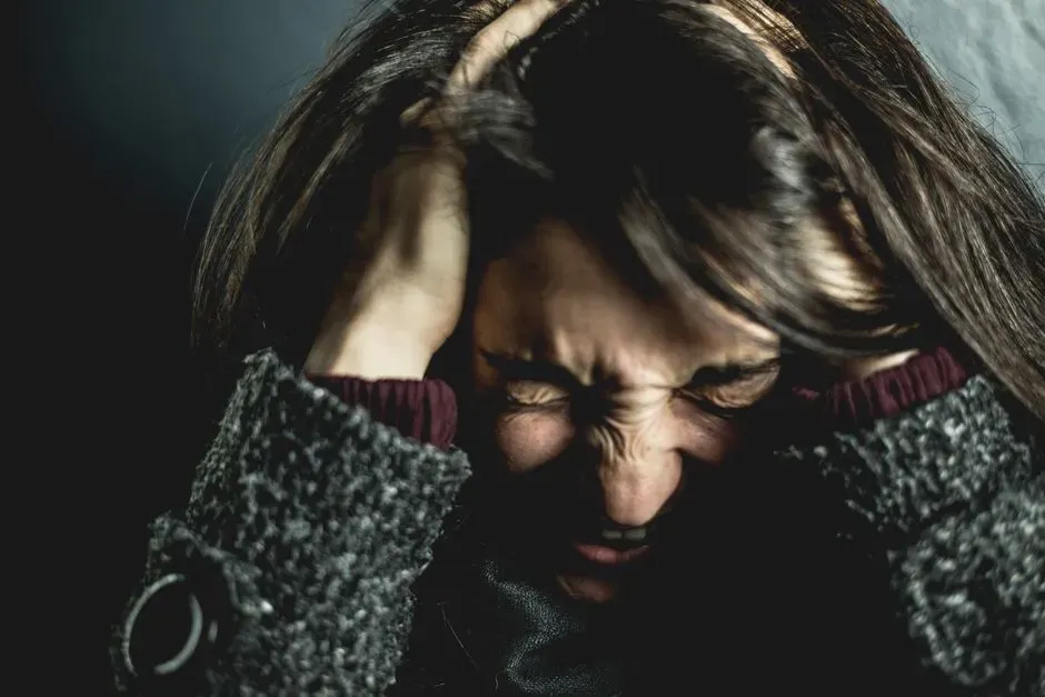 When Smells Hurt: Navigating Unpleasant Or Traumatic Associations (Image Credits: Pexels)