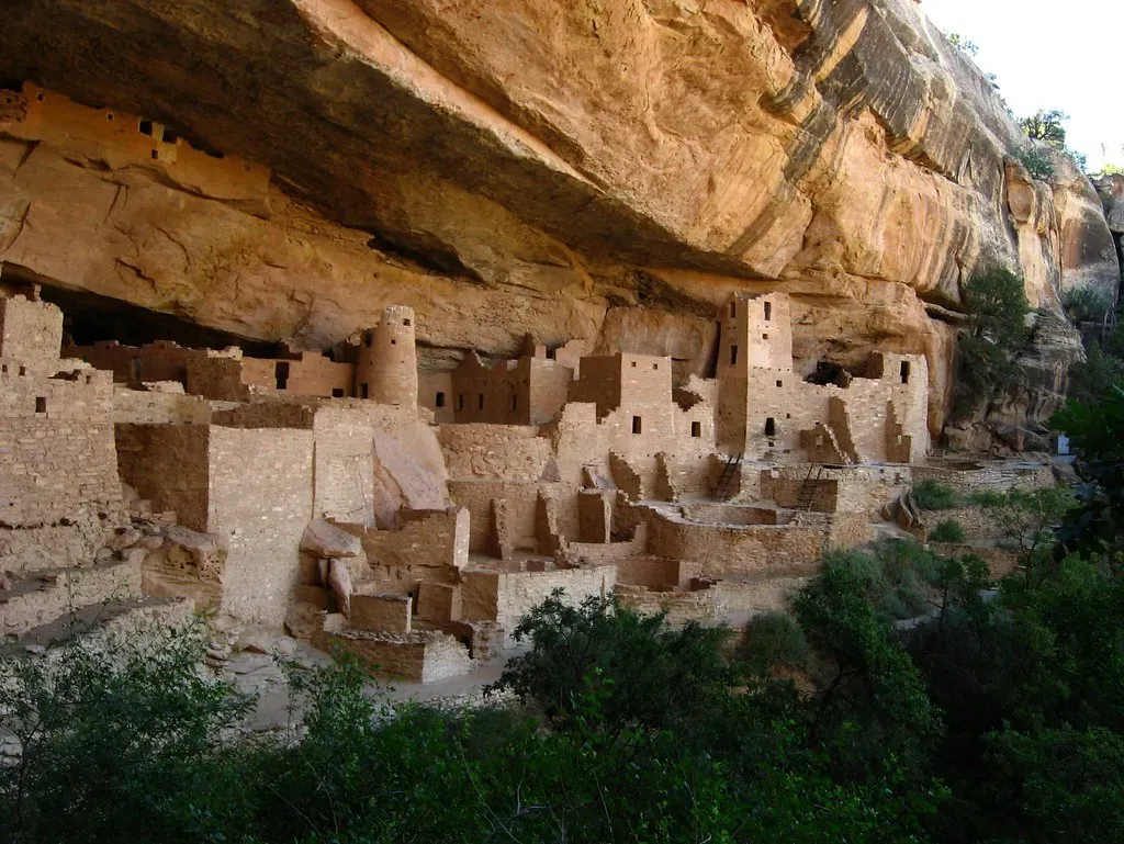 Mesa Verde's Cliff Dwellings and the Great Abandonment Question (Image Credits: Flickr)