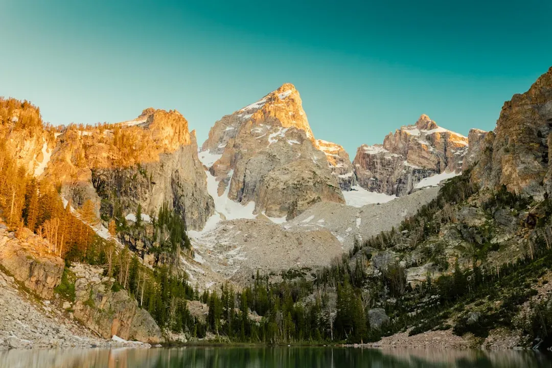 4. The Mysterious Disappearance of Amy Wroe Bechtel in Wyoming’s Mountains (Image Credits: Unsplash)