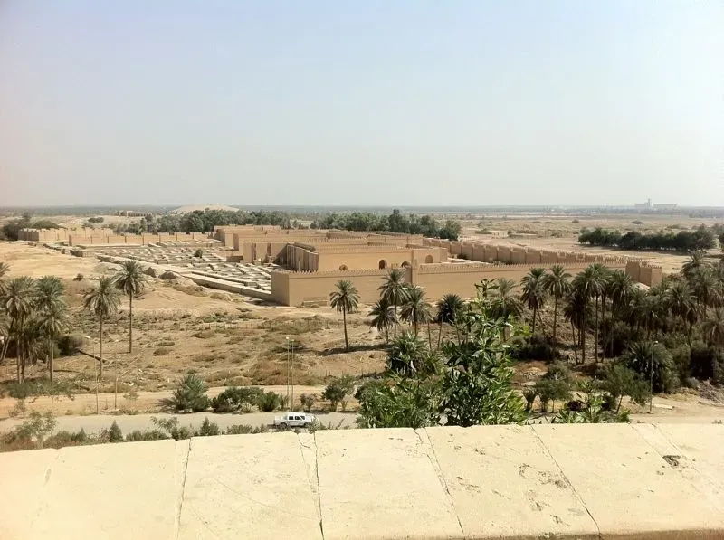 10. The Concealed Suburbs and Palaces Around Babylon (Central Iraq) (By Aziz1005, CC BY-SA 3.0)