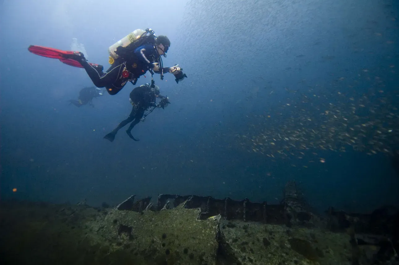 The Discovery That Was Actually a Cold War Cover Story (Flickr: Photographing a German U-boat, CC BY 2.0)
