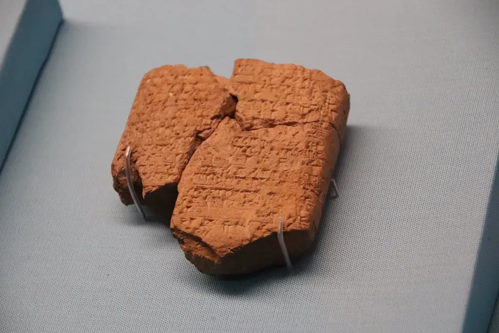 #9 – The Assyrian "Black Rain" That Fell Like Wool (Image Credits: Flickr)