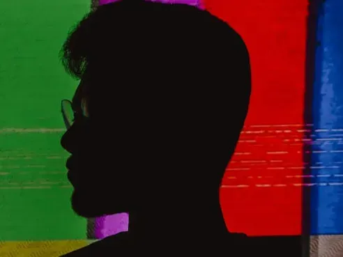 Double-Processing: When the Brain Trips Over Itself (Image Credits: Pexels)