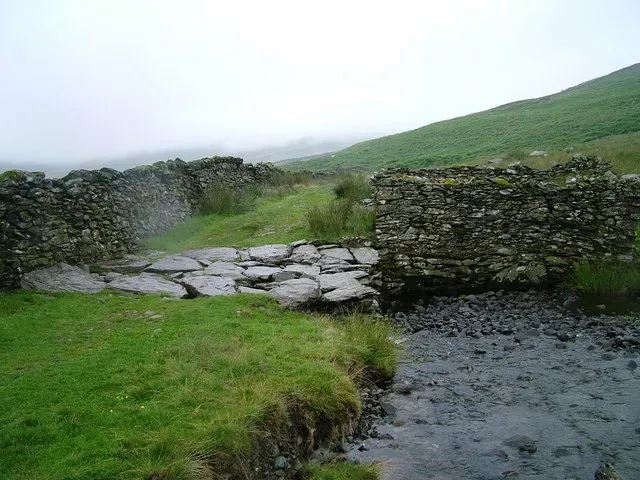 #2 Ancient Bridges and Roads Crossing Newly Shallow Rivers (From geograph.org.uk, CC BY-SA 2.0)